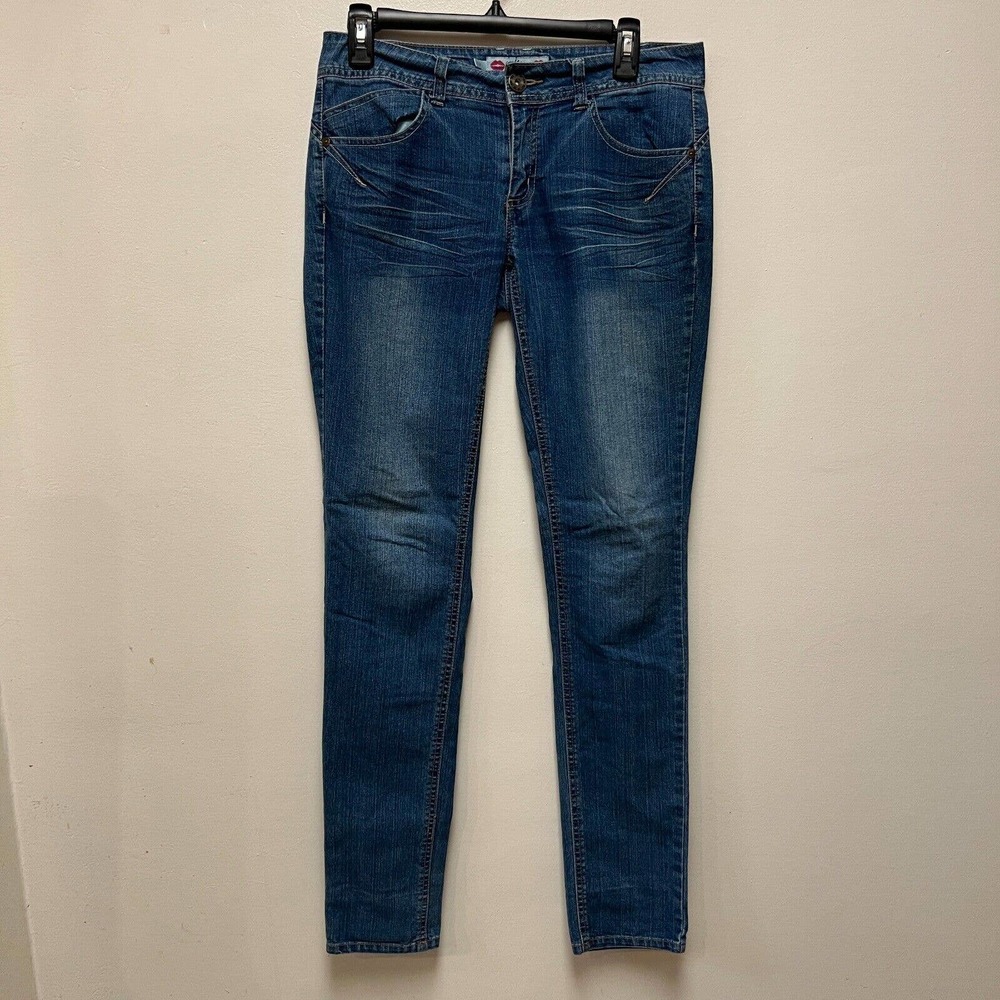 WAM Jeans Size 7/8 Women's What About Me Tapered Medium Wash Embroidered